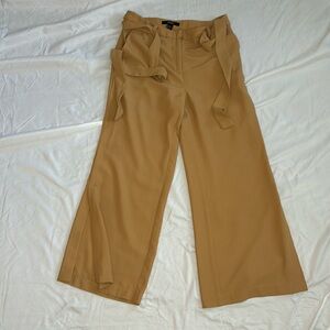 Forever 21 tan women’s size XS crop wide leg capri